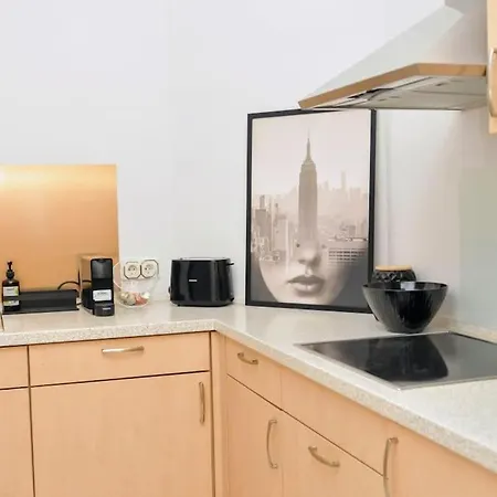 Apartment 90qm Designerwohnung Mit Kueche Und Jacuzzi In Do-city Dortmund
